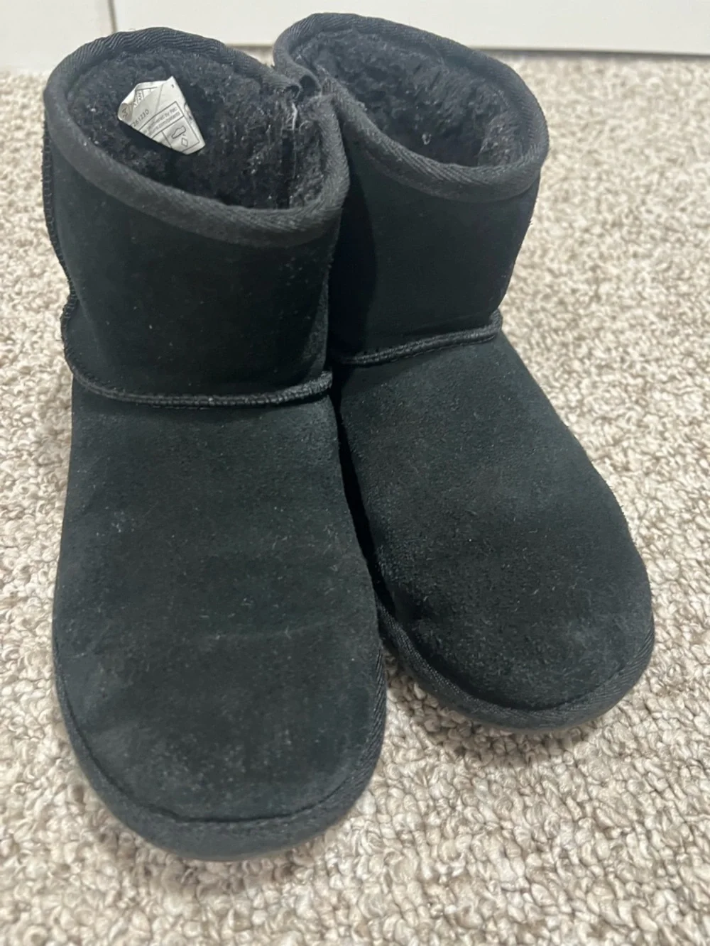 Koolaburra by UGG Kids Black Mini Boots Zip Back Cozy Winter size 1